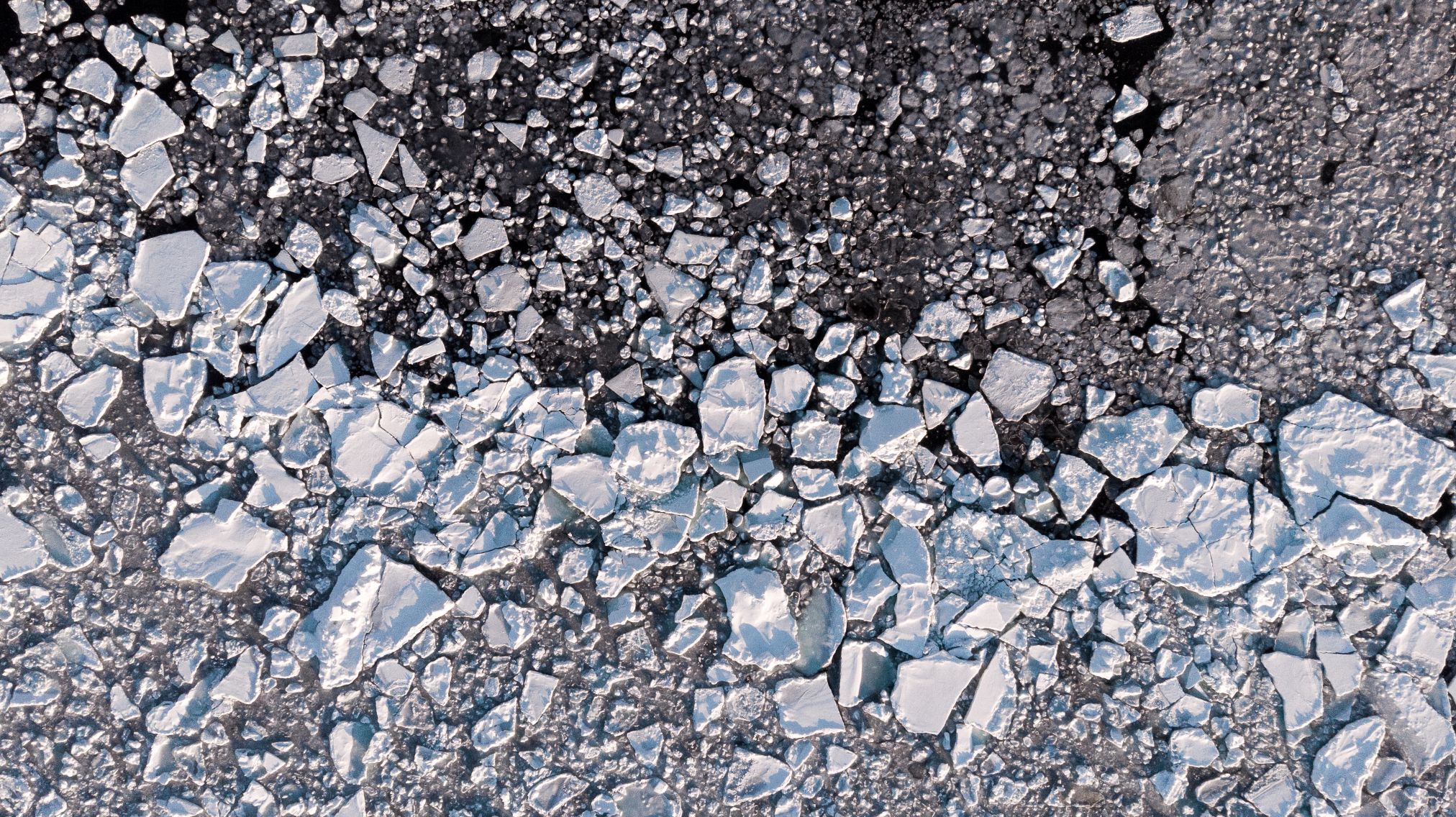 Aerial view of see ice. 